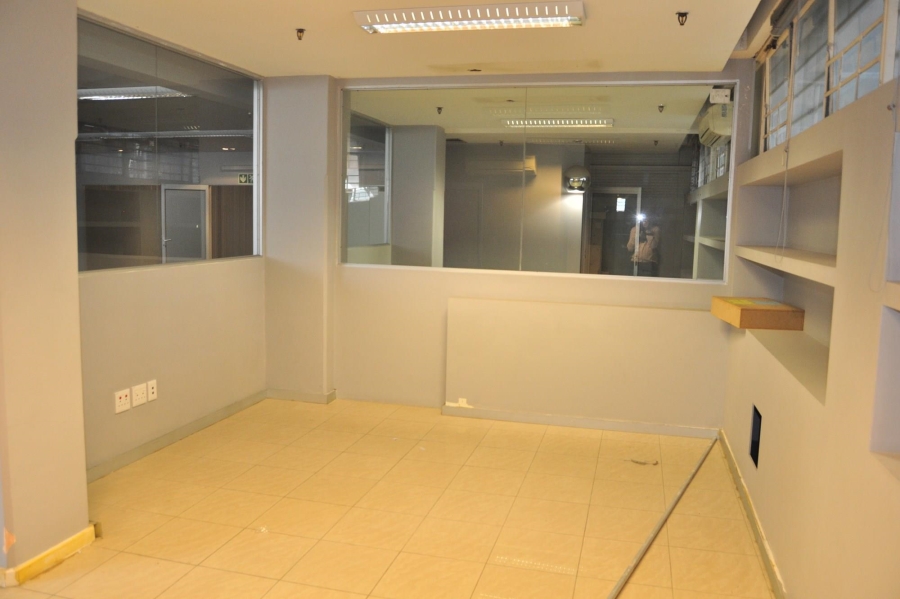 Commercial Property for Sale in Woodstock Western Cape
